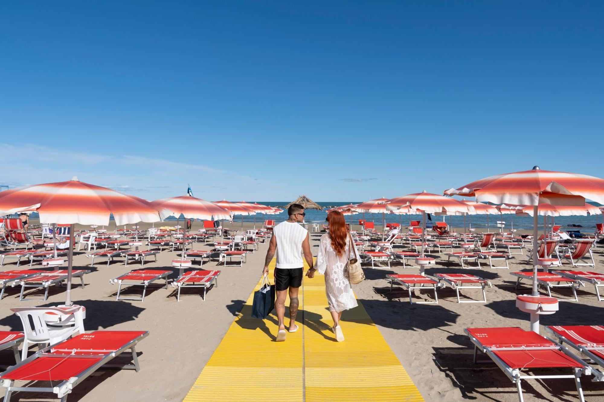 Park Hotel & Dependance Con Spiaggia Martinsicuro Εξωτερικό φωτογραφία